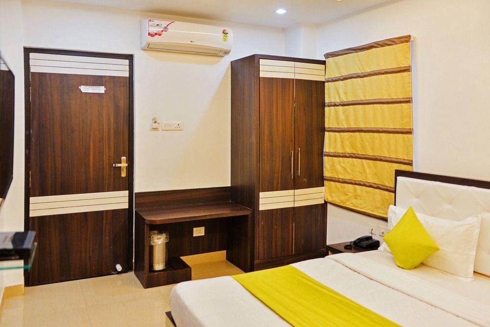 Hotel Janki International By Keymagics Varanasi Ngoại thất bức ảnh