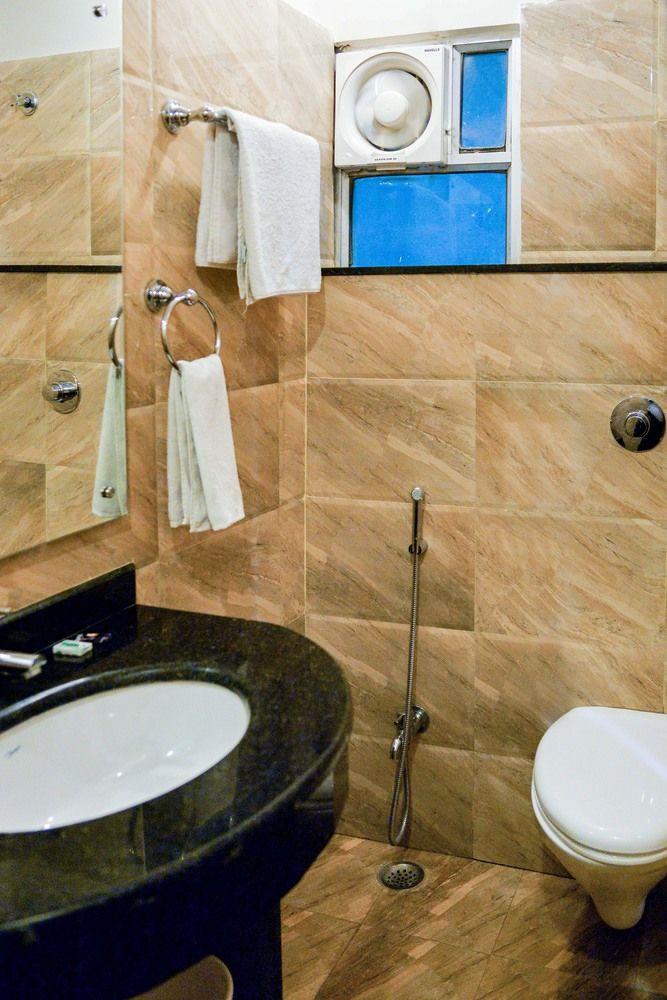 Hotel Janki International By Keymagics Varanasi Ngoại thất bức ảnh