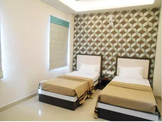 Hotel Janki International By Keymagics Varanasi Ngoại thất bức ảnh