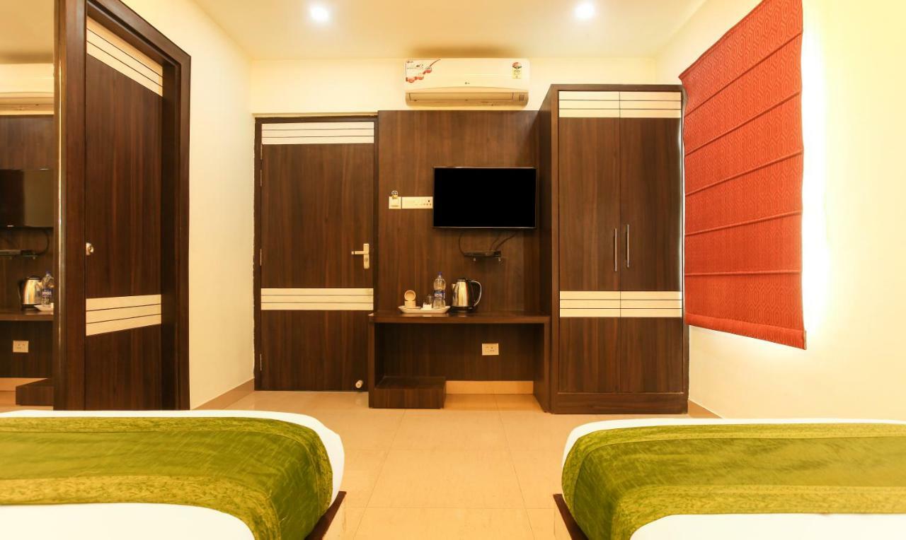 Hotel Janki International By Keymagics Varanasi Ngoại thất bức ảnh