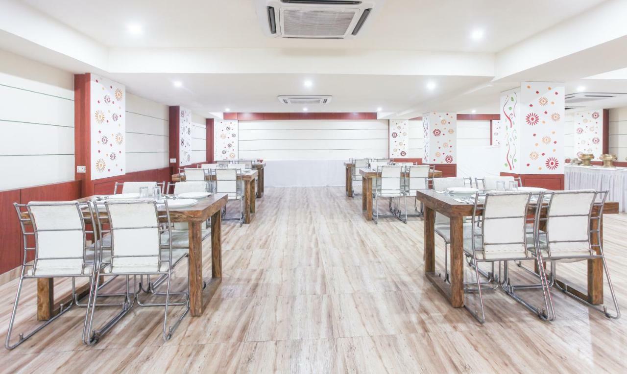 Hotel Janki International By Keymagics Varanasi Ngoại thất bức ảnh
